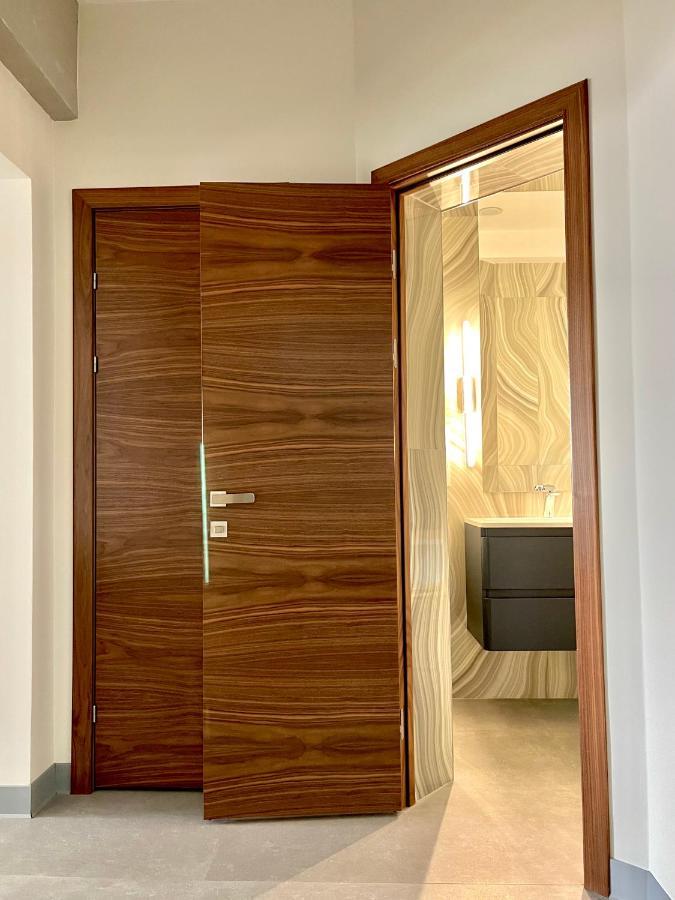 Logvinenko Apartment Бишкек Екстериор снимка