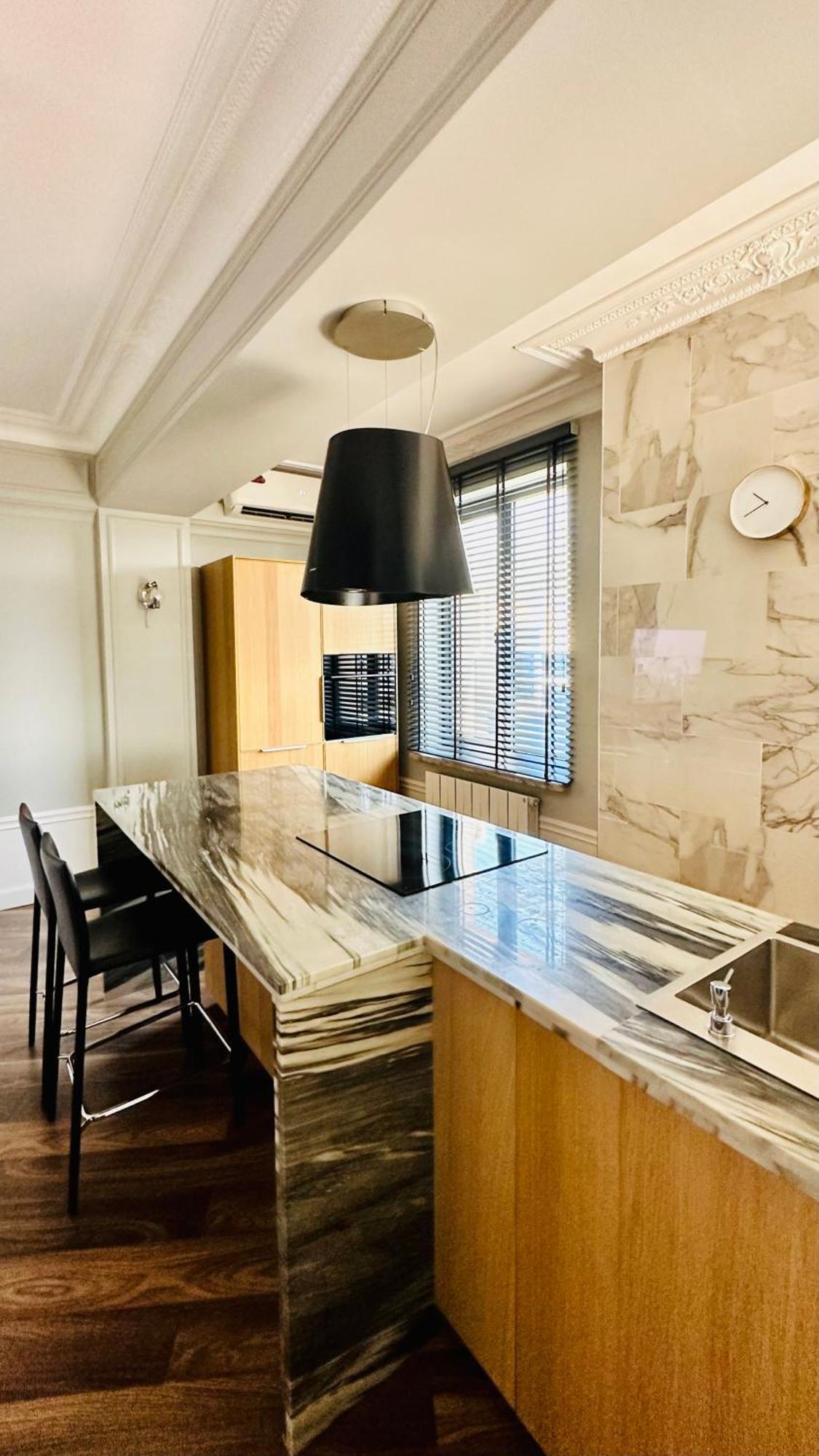Logvinenko Apartment Бишкек Екстериор снимка
